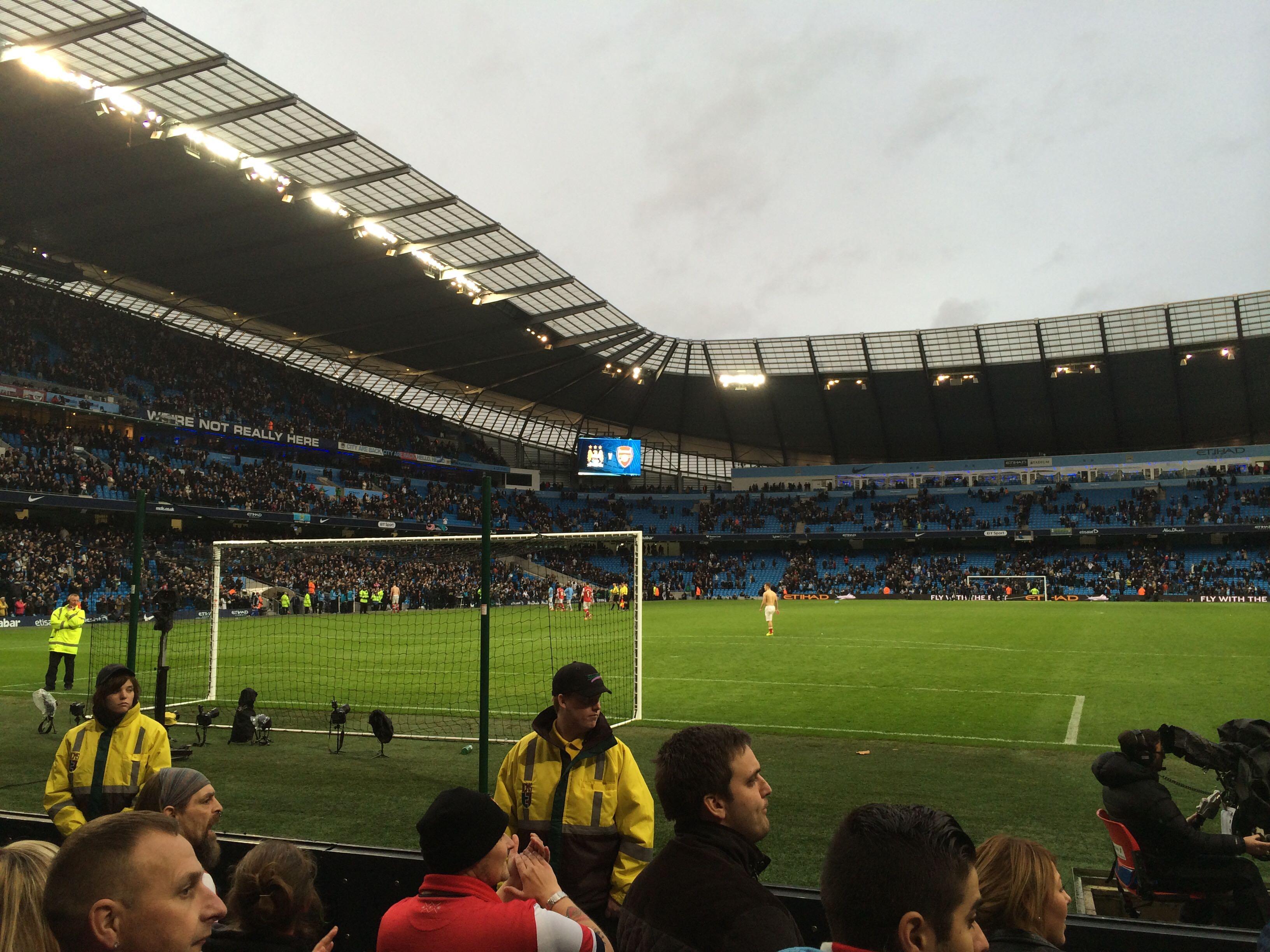 過的伊涅斯 過的伊涅斯